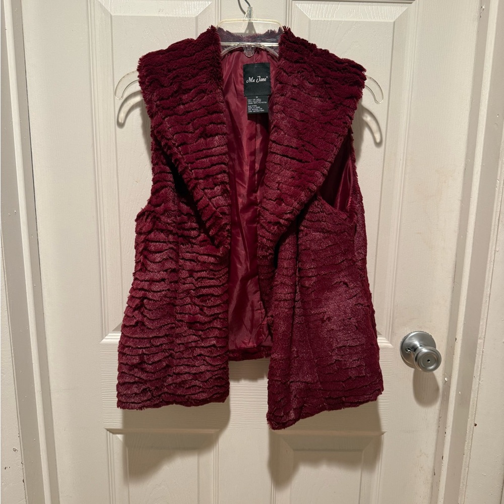 Me Jane Burgundy Faux Fur Vest
